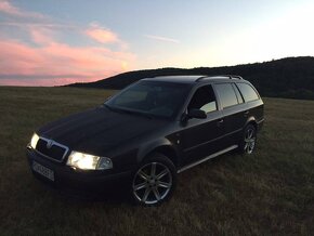 Predám škodu Octavia 1,9 TDI - 4X4 - 77 KW SURNE - 3