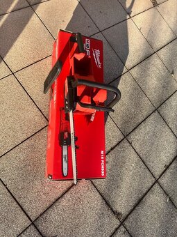 Milwaukee M18 FCHS35-0 FUEL REŤAZOVÁ PÍLA 35 CM - 3