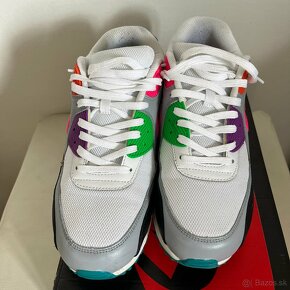 Air Max 90 Be True Rainbow 44 - 3