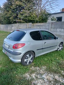 Peugeot 206 - 3