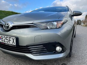 Toyota Auris Touring Sports 1.6 l Valvematic Active LPG - 3