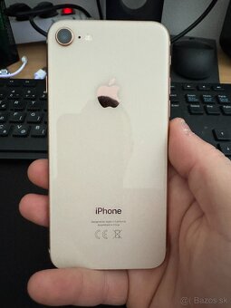 iPhone 8 64GB Rose Gold - 3