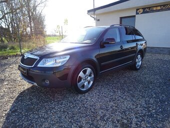 Škoda Octavia Combi 2.0 TDI 4x4 Scout - 3