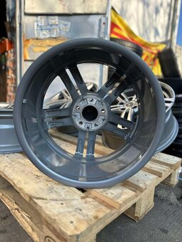 Kolesa Mercedes CLA,GLC,E,C,A,B 5x112 r18 - 3