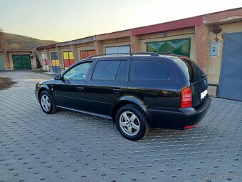 Škoda Octavia combi 1,9 TDI 81kw Elegance - 3