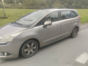 Predám Peugeot 5008 nd - 3