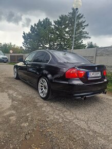 Predám bmw e90 335ix 450ps - 3