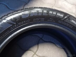 Predám 2ks Zimných Pneu Sailun Ice Blazer 215/55 r17 - 3