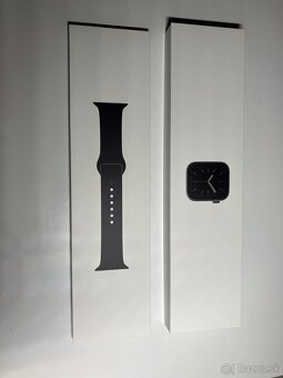 Apple Watch Series 6 (44mm) - 3