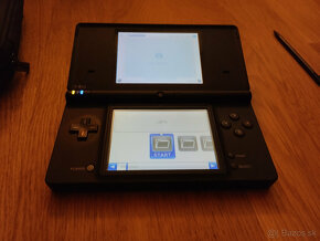 Nintendo DSI - 3