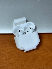 Apple AirPods 4 nové, rok záruka - 3