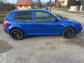 Predam volkswagen golf 4 - 3