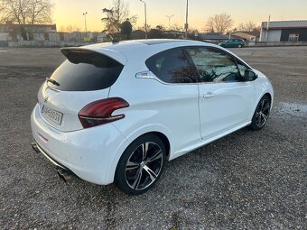 Peugeot 208GTi  5500€ len do konca tyzdna - 3