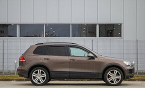 Volkswagen Touareg II 3.0 V6 TDI 240k BMT Premium 4XMOTION - 3