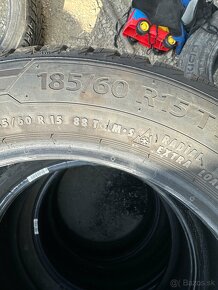 Predam 185/60 R15 zimne pneumatiky - 3