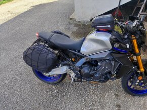 Yamaha mt 09 bočné kufre. - 3