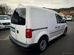 Volkswagen Caddy Dodávka 2,0 TDi bmt - 3