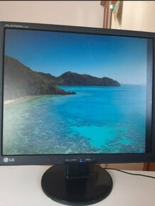 19 monitor LG na VGA - 3