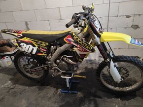 Suzuki rmz 250 - 3