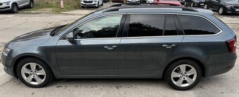 Škoda Octavia Combi 2.0 TDI Style DSG 4x4 - 3