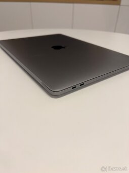 Predám MacBook Pro M1 13” 2020 - 3