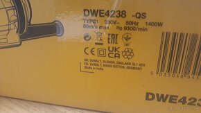 Predám uhlovú brúsku Dewalt DWE 4238 QS - 3