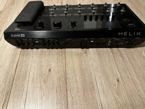 Line 6 Helix + Obal - 3