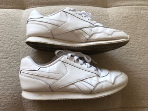 ———Biele tenisky Reebok Royal Classic, 38, 6.40 E———- - 3