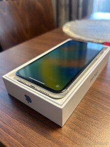 iPhone 11 64Gb White - 3