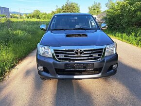 Toyota Hilux Double Cab 3,0 D-4D AT 4x4 - 3