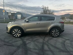 KIA SPORTAGE 2.0 CRDI 4x4 4WD - 3