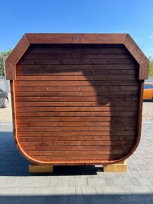 Hotová poskladaná sauna aj s pecou - sudova sauna - 3