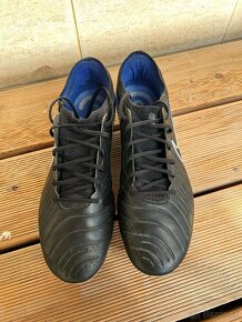 Predám 2x použité kopačky Nike Tiempo Legend 10 - 3