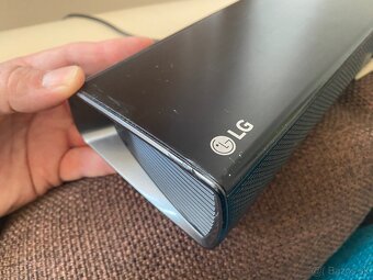 LG Soundbar SJ2 - bezdrotove & opticke & USB pripojenie - 3