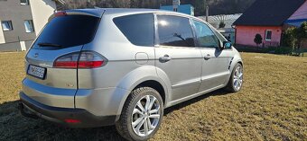 Ford SMax - 3