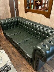 Predám 3 sedačku originál chesterfield rozkladacia. - 3