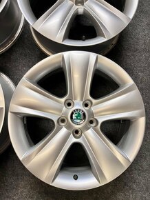 5x112 R17 originál alu Škoda Yeti - ET45 - TOP - 3