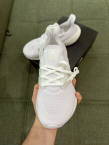 Adidas Ultraboost 21 tripple white - 3