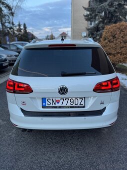 VOLKSWAGEN GOLF VARIANT 2.0 tdi Highline r.v 2015 - 3