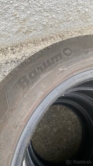 Predam letne gumy BARUM 215/55 R17 - 3