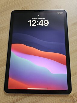 Tablet iPad Air 5. Gen M1 64 GB WiFi Modrý MY 2022 - 3