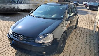 VW Golf 5 - 3