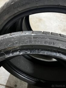 Predám 3 pneumatiky na dojazd 255/35R21 - 3