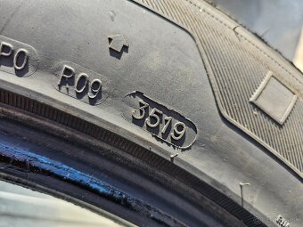 Tracmax ice-plus s220 255/50 R19 - 3