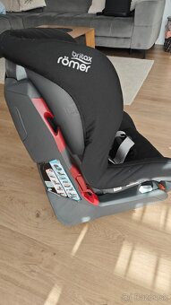 Autosedačka Britax Römer Safefix Plus 2019 - 3