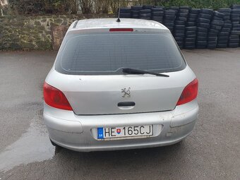 Peugeot 307 - 3