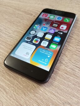 iPhone 7 / 128GB čierny NOVA BATERIA TOP stav - 3