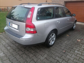 Volvo V50 2.0D Momentum - 3