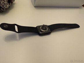 Apple Watch Series 5 44mmGPS, Vesmírne šedé hliníkové puzdro - 3