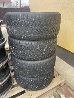 Zimne pneu Nokian 245/45 r18 - 3